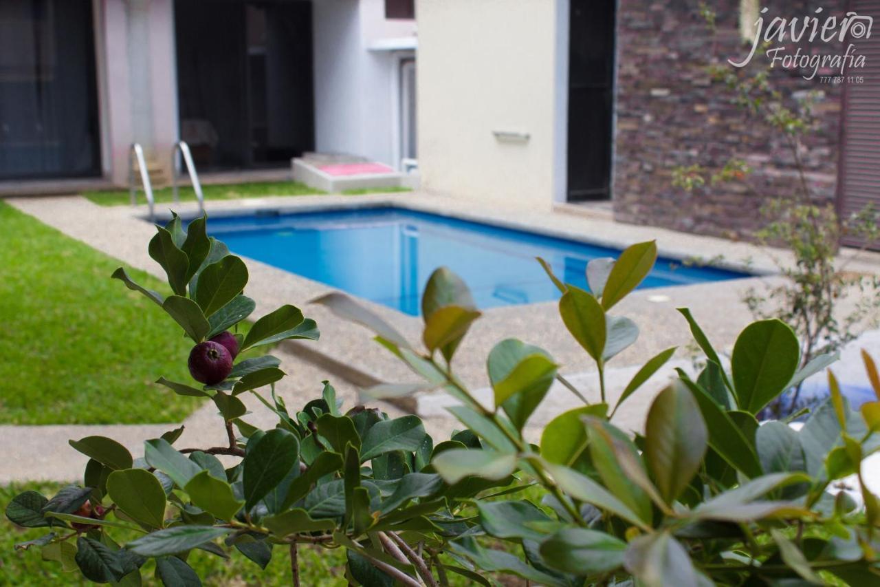 Aparthotel LOFTS en Cuernavaca con alberca climatizada Exterior foto